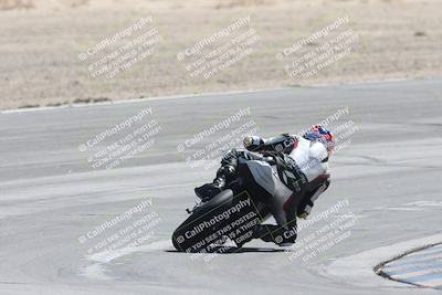 media/Oct-05-2025-CVMA (Sun) [[beeef4f201]]/Race 10-Formula Lightweight Twins Shootout/